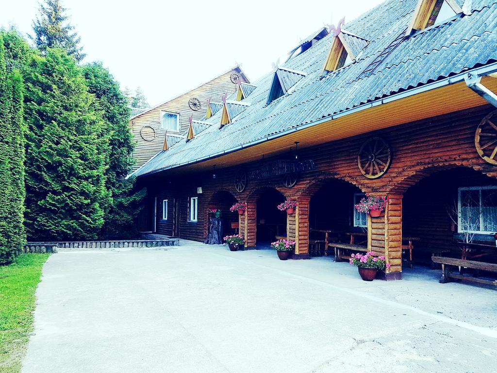 Kryzbarkas Pensionat Deguciai  Exteriör bild